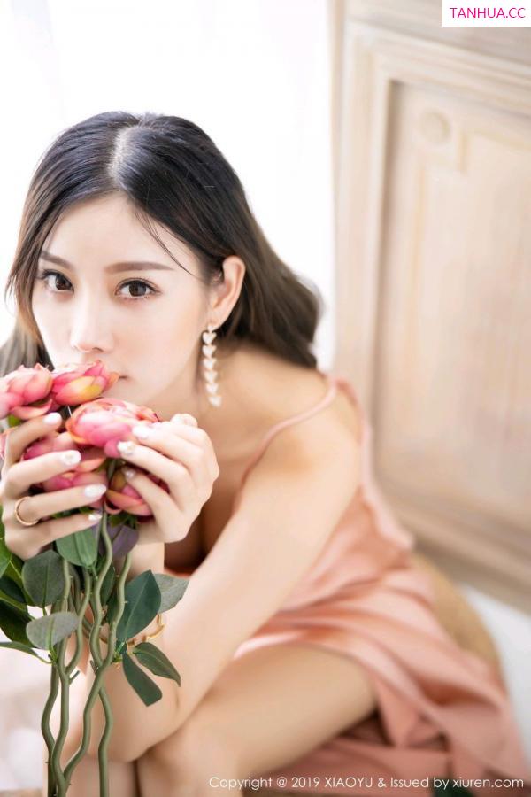 杨晨晨 sugar小甜心CC [XIAOYU]高清写真图 2019.08.30 VOL.143 杨晨晨sugar第16张图片